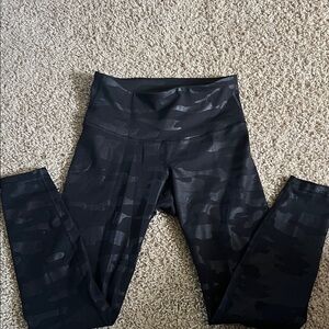 Old Navy Black Camouflage Leggings